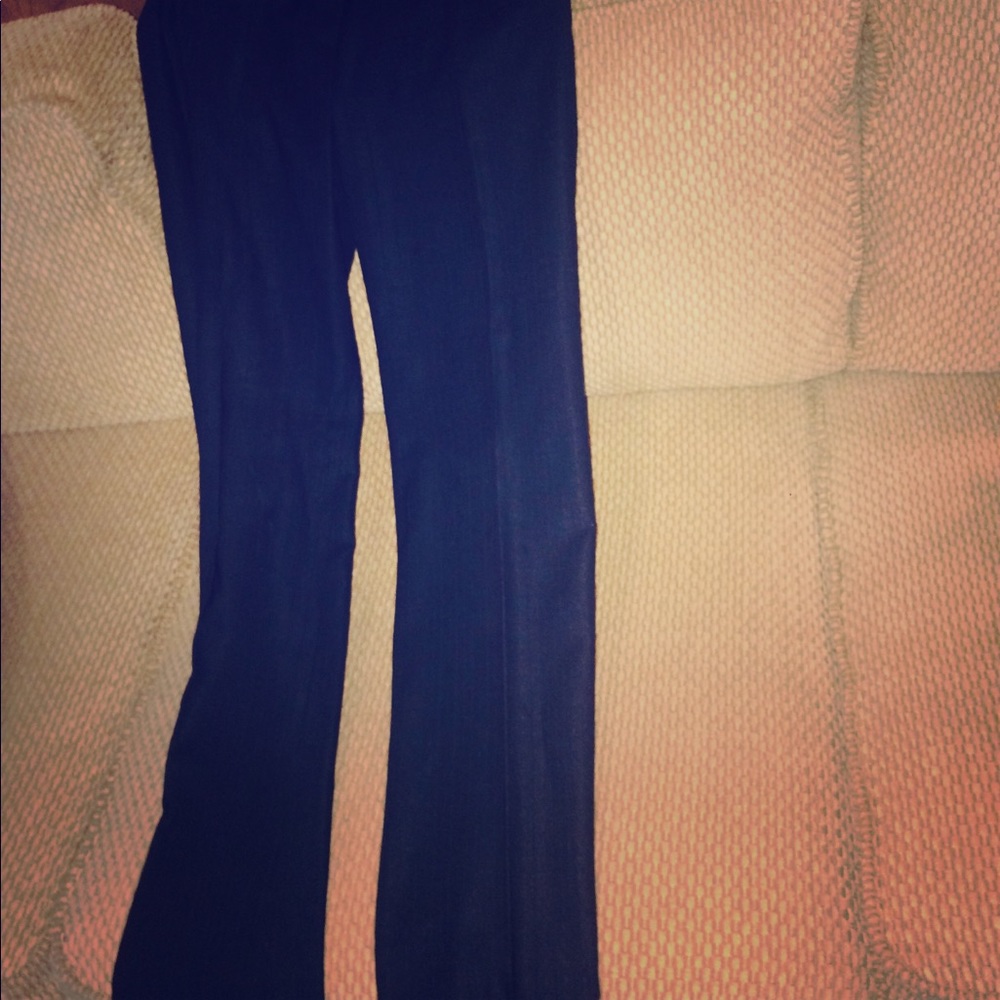 Elite Tahari blk on black pinstripe pants